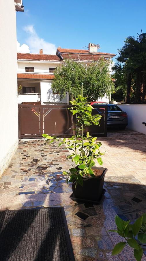 House Maric Appartement Poreč Buitenkant foto